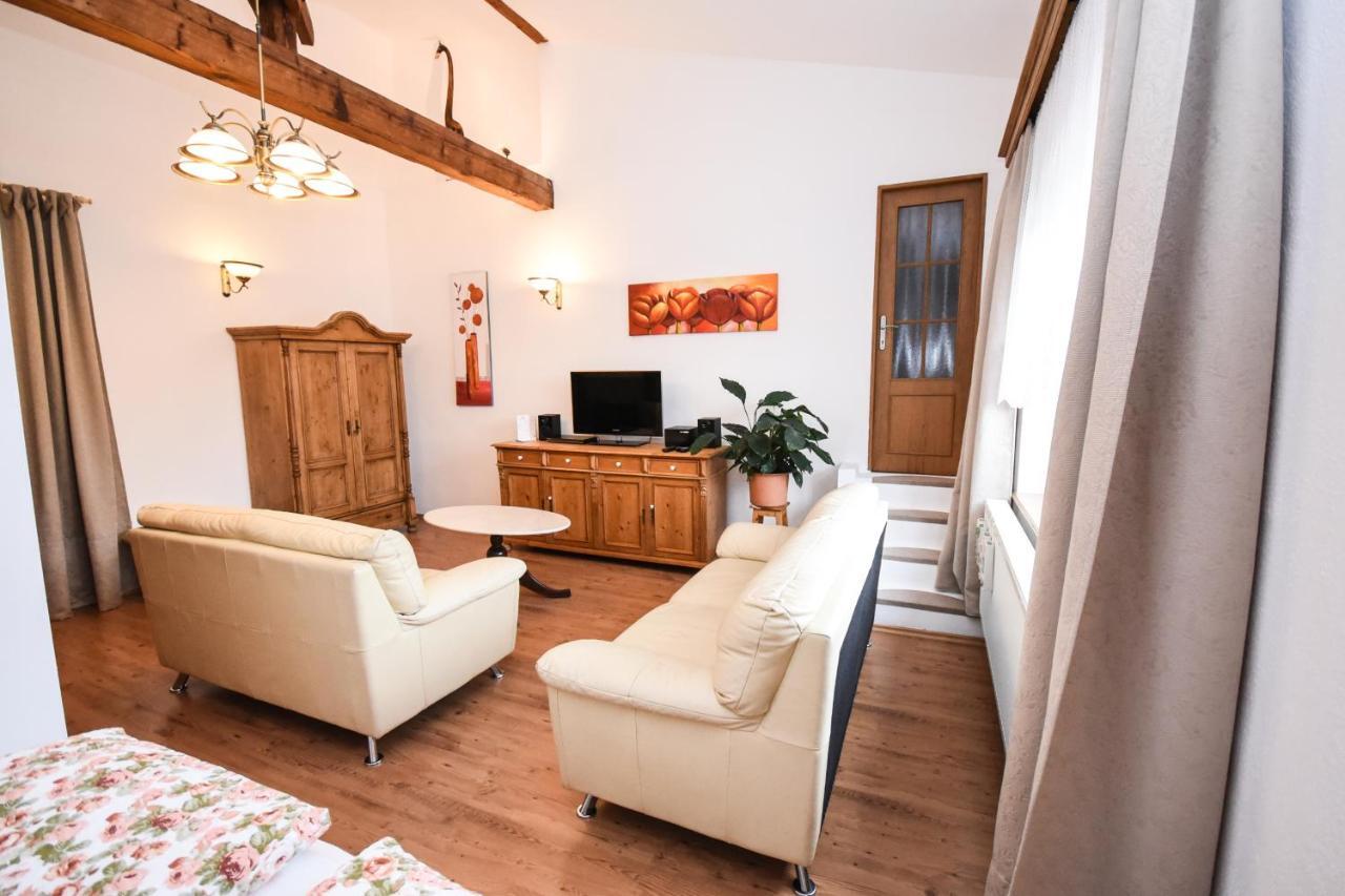 براغ Hotel Diana Apartments الغرفة الصورة